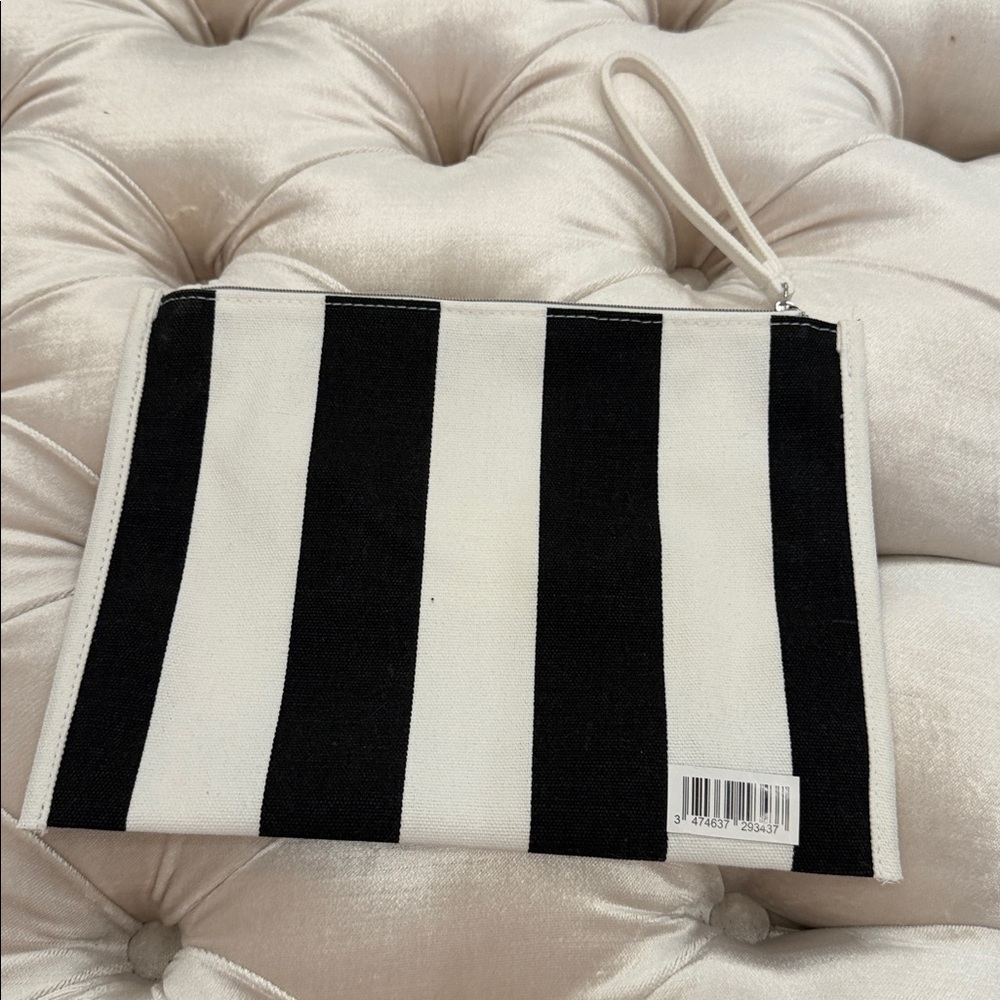 New With Tags Kérastase Cosmetic / Toiletry Bag - Picture 7 of 8